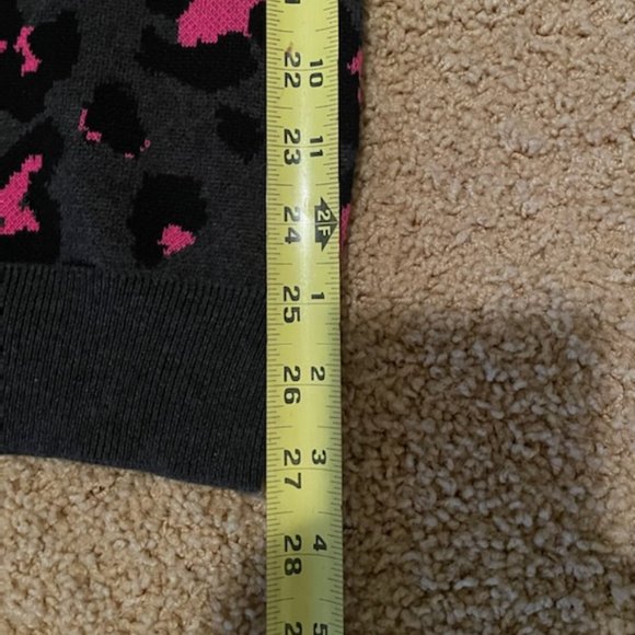 Cute charcoal grey/pink sweater dress - Picture 3 of 4